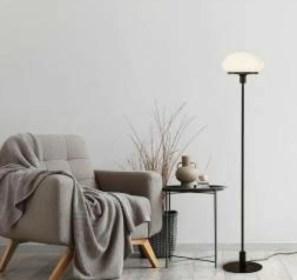 Aneta Lighting Gulvlampe New August