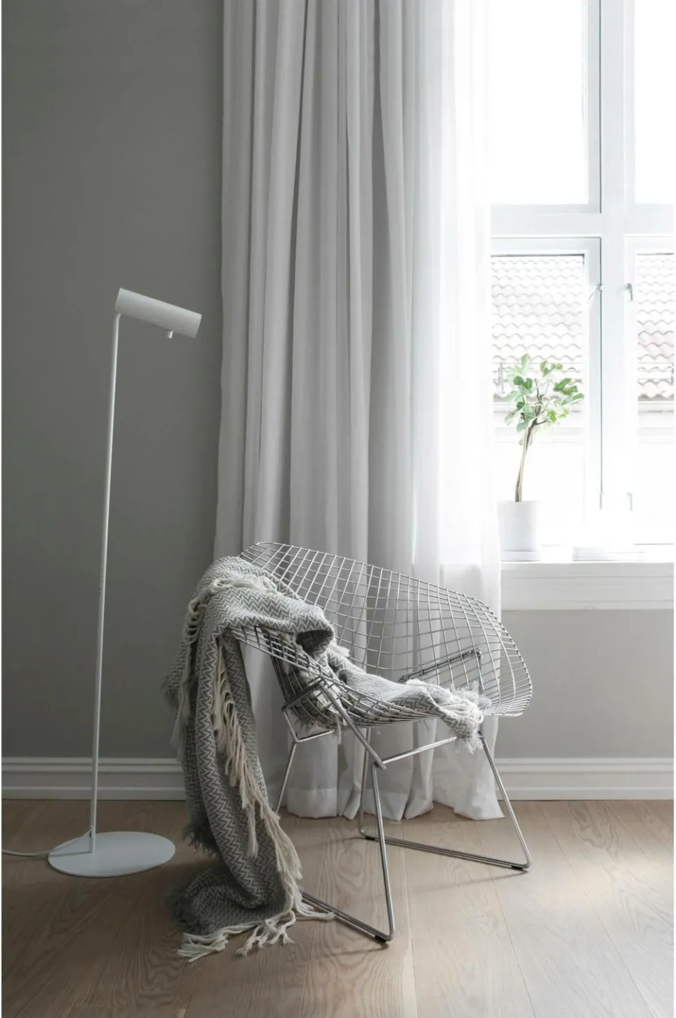 Design For The People Gulvlampe Mib 6
