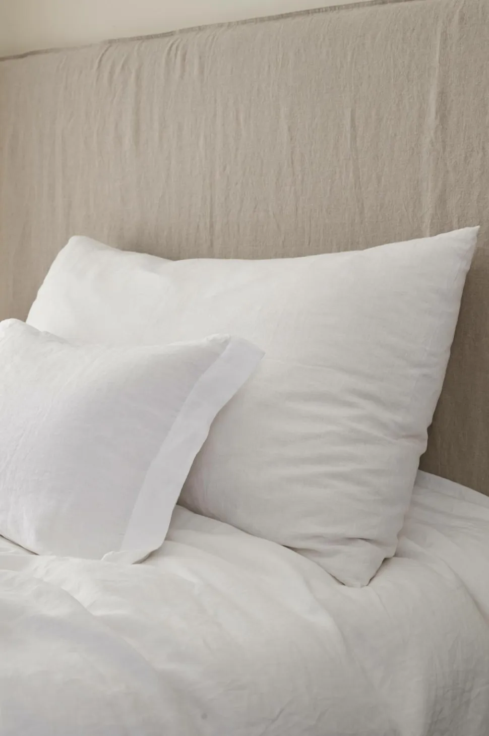 Ellos Home Hotellörngott med sovkudde Candice Hotell