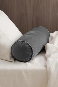 Ellos Home Pølsepude Nora Cylinder i velour