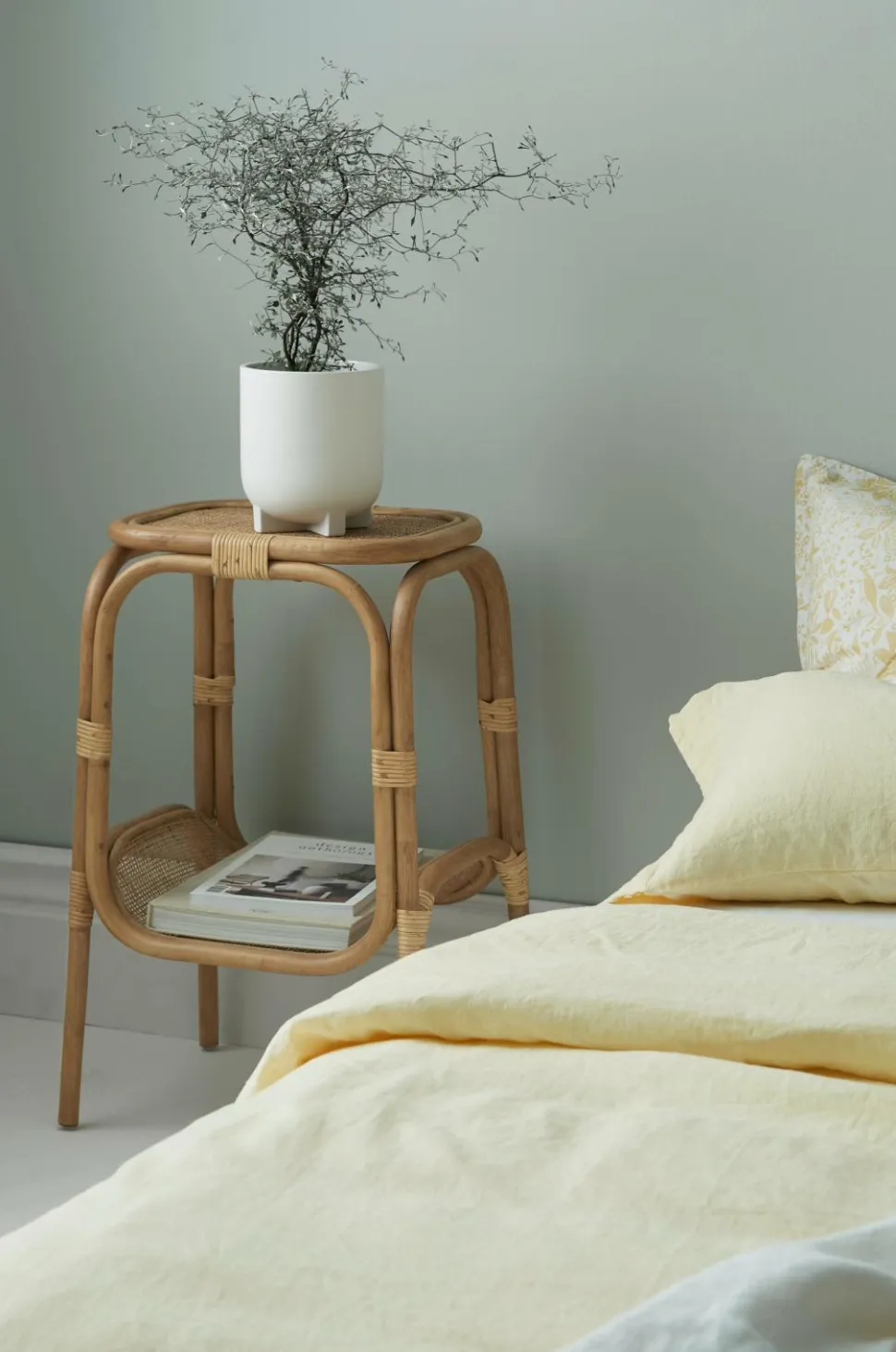 Ellos Home Sengebord Magnolia