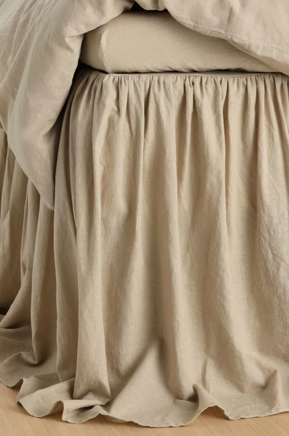 Ellos Home Sengekappe Elly Frilled i genanvendt halvlinned 75 cm