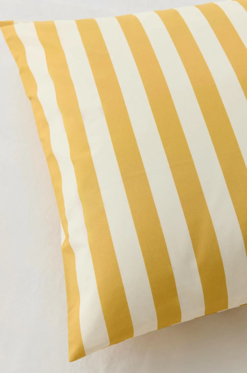 Ellos Home Sengesæt Crystal Stripe i bomuldspercale 2 eller 3 stykker