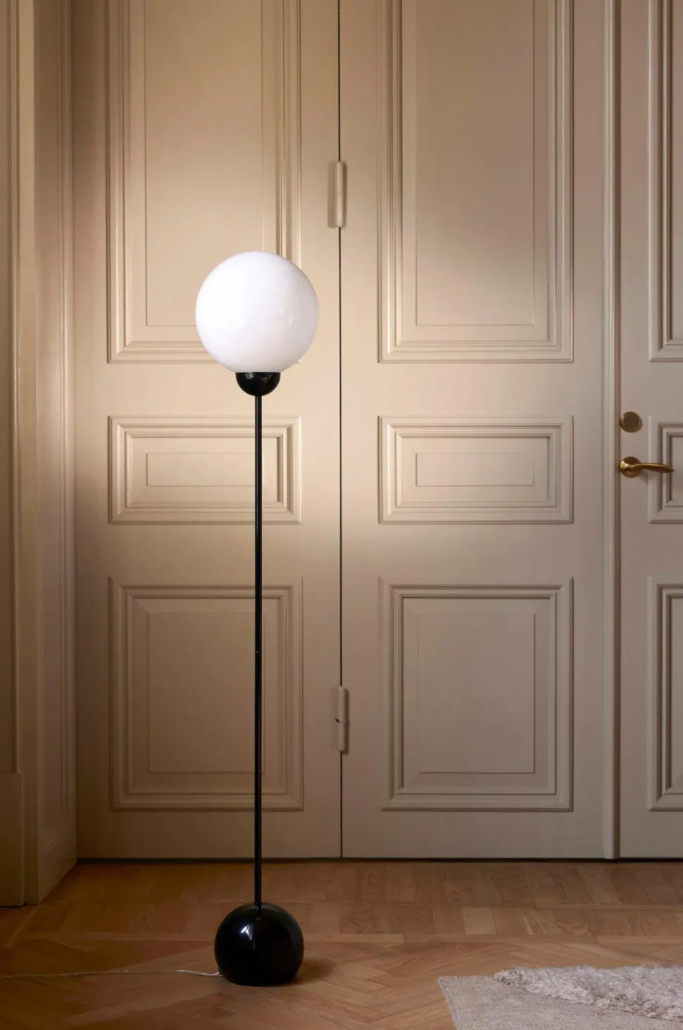Globen Lighting Gulvlampe Ripley