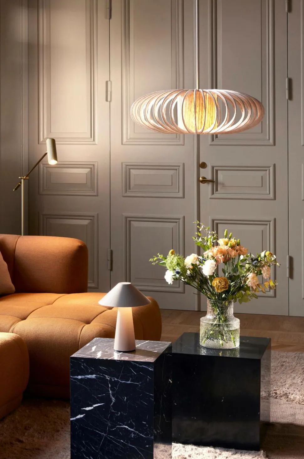 Globen Lighting Gulvlampe Hubble Read