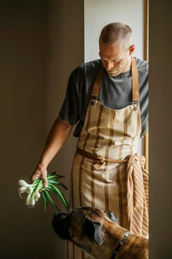 Gustav Ovland Forklæde Belona