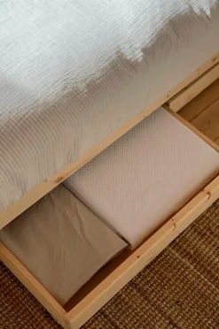 Karup Design Seng Kanso med 2 skuffer