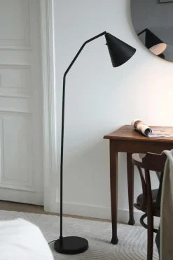 Markslöjd Gulvlampe Funil 3-Step LED