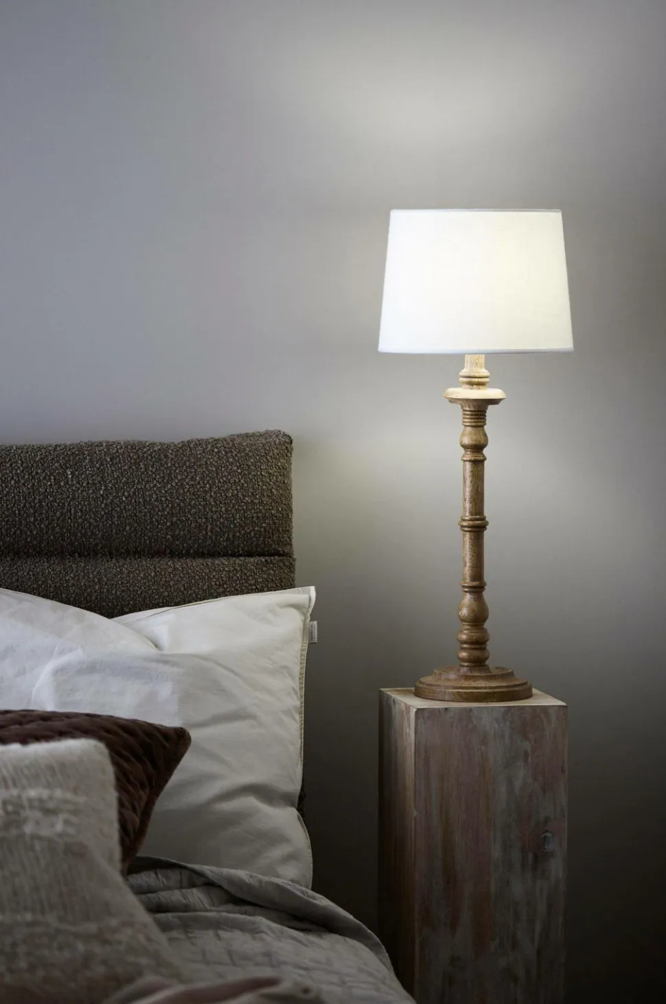 PR Home Lyskilde Twilight LED, 3-trin, 7W, Globe 9,5 cm