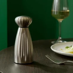 Robert Welch Peberkværn Palm Satin Medium