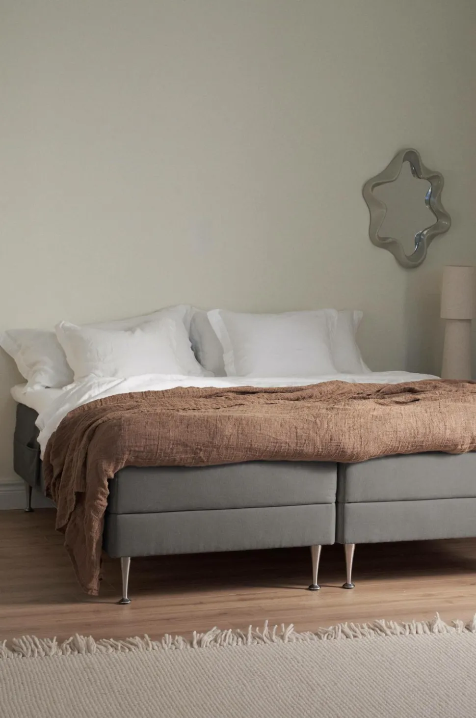 Scapa Justerbar seng Nova Medium