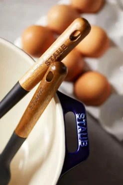 Staub Bagepensel 22 cm silikone