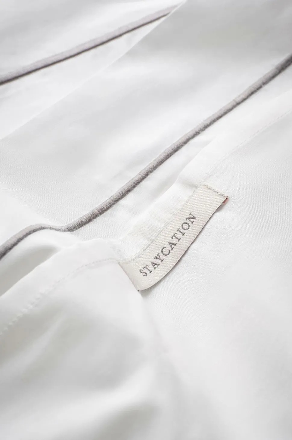 Staycation Sengesæt Careful Line i bomuldspercale 2 eller 3 stykker