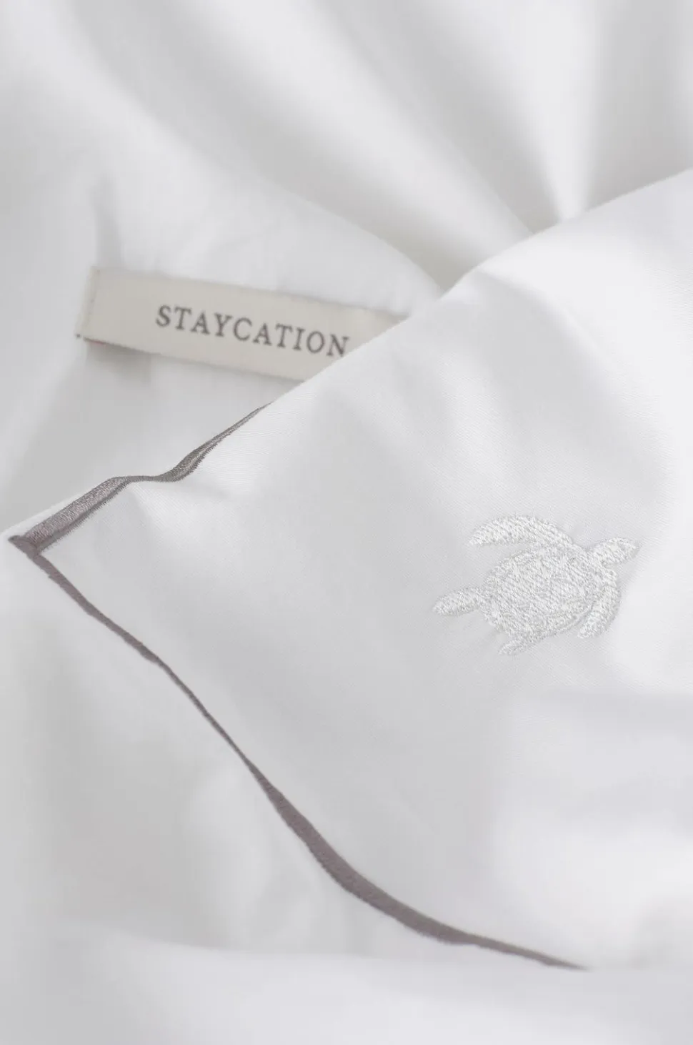 Staycation Sengesæt Careful Line i bomuldspercale 2 eller 3 stykker
