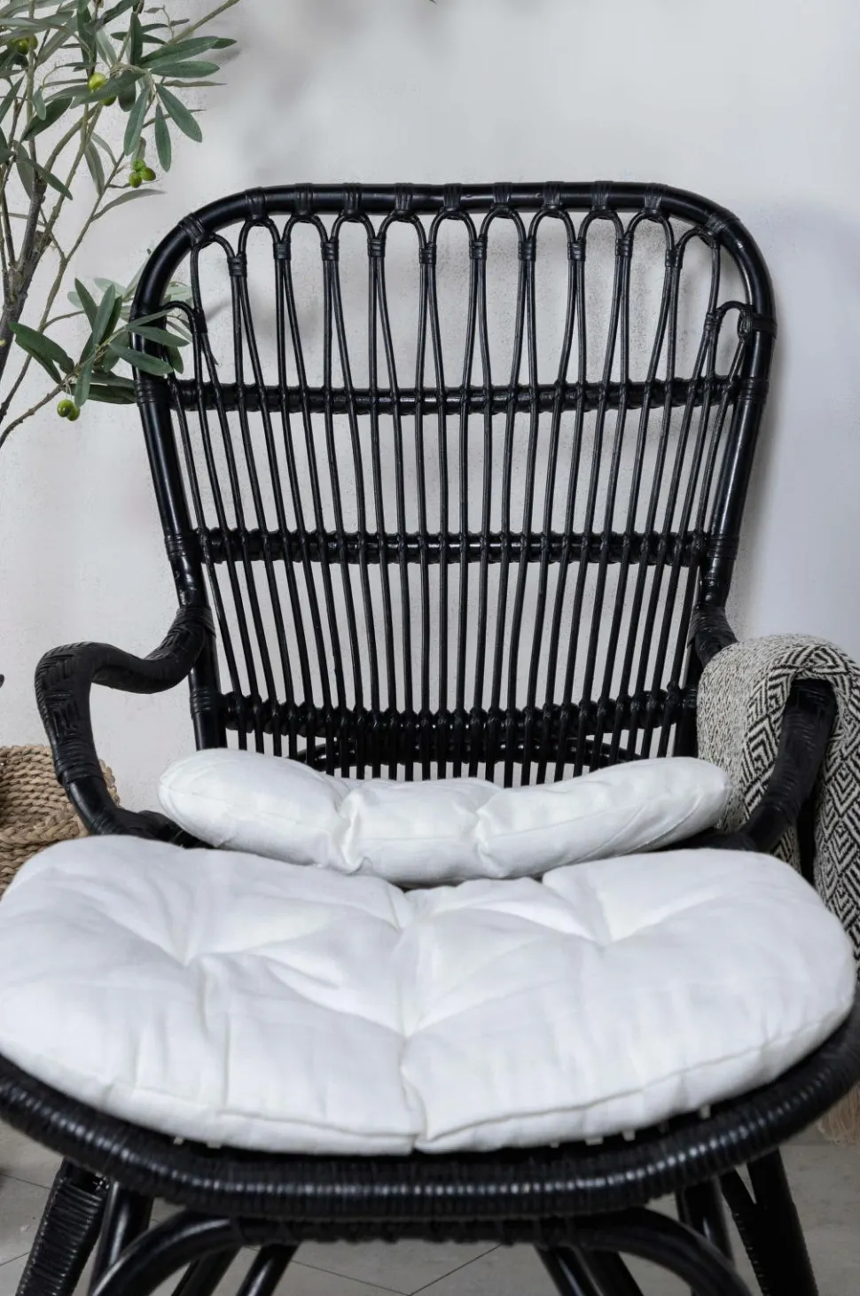 Venture Home Ella Lounge Chair