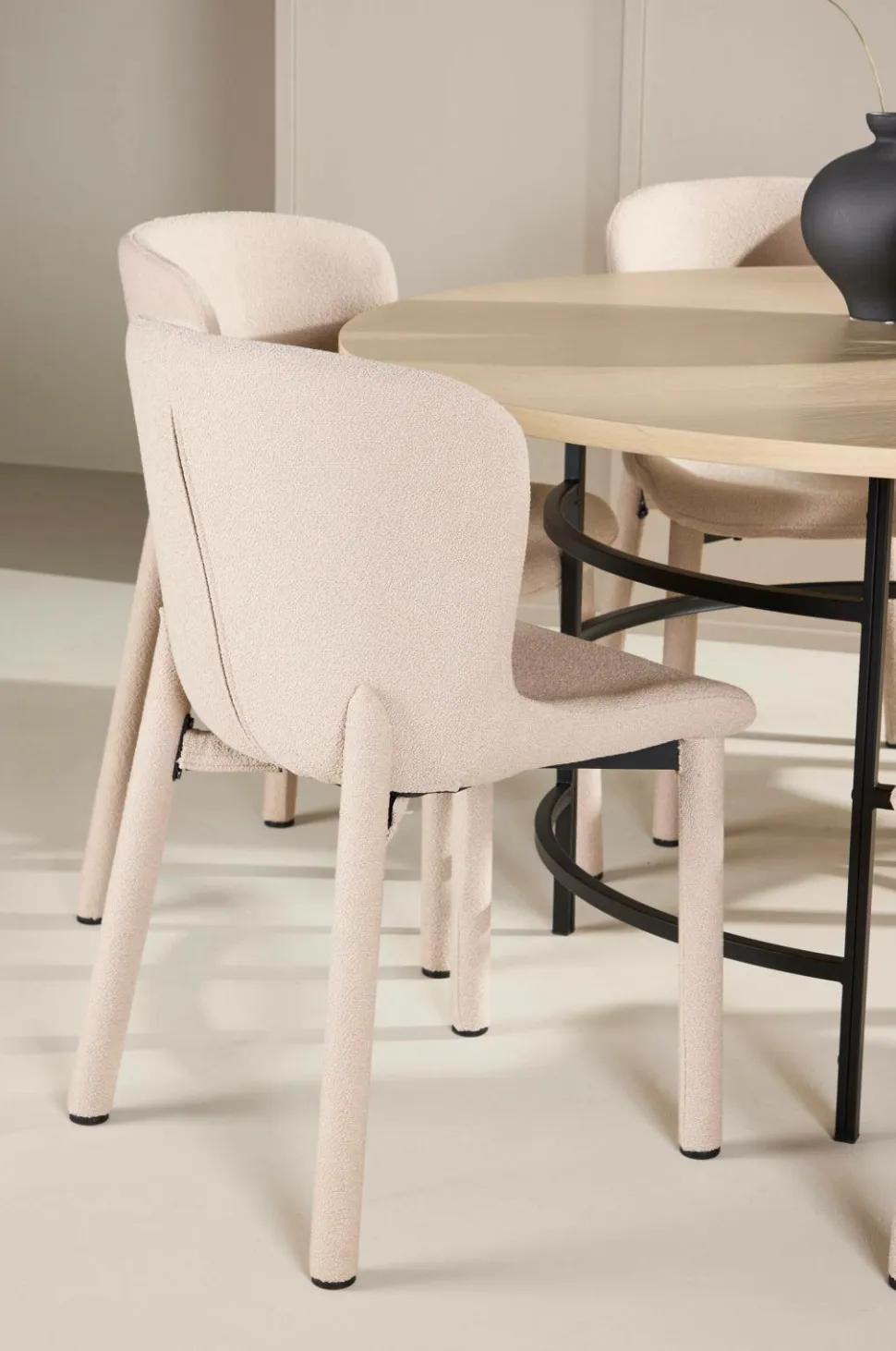 Venture Home Spisebord Copenhagen med Astoria-stol